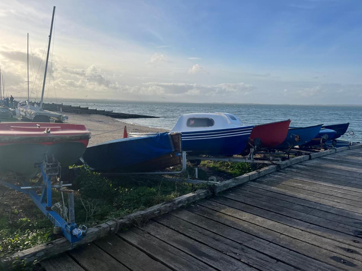 Sky By The Sea Hotel Whitstable Exterior photo